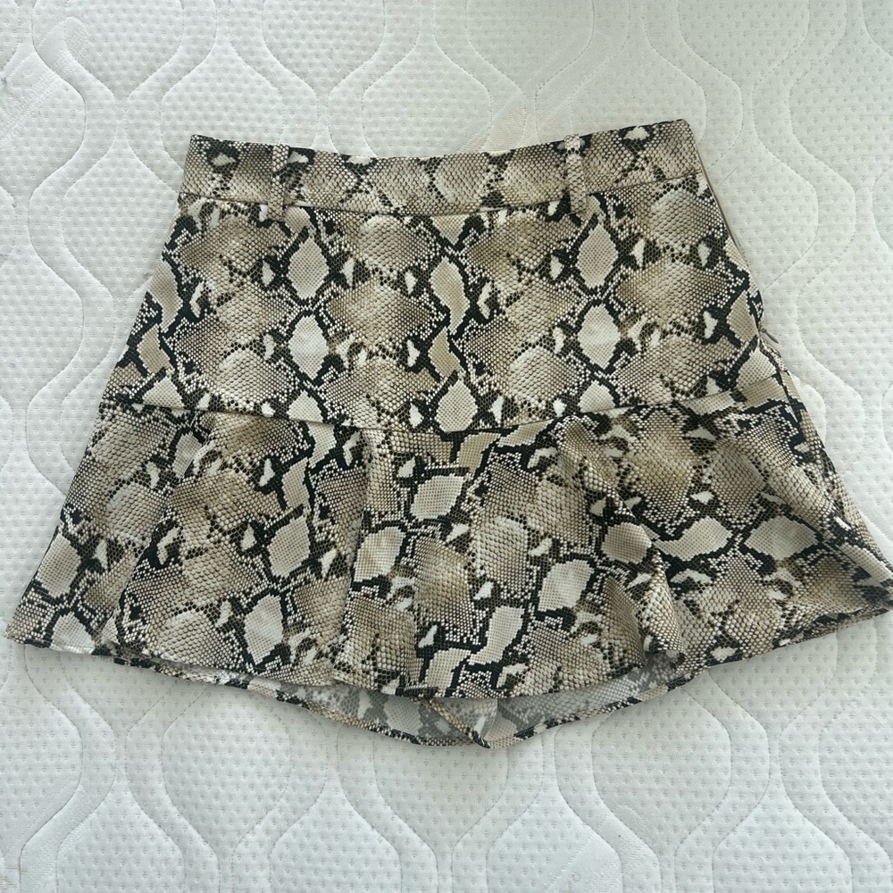 Zara animal print mini (Skort)